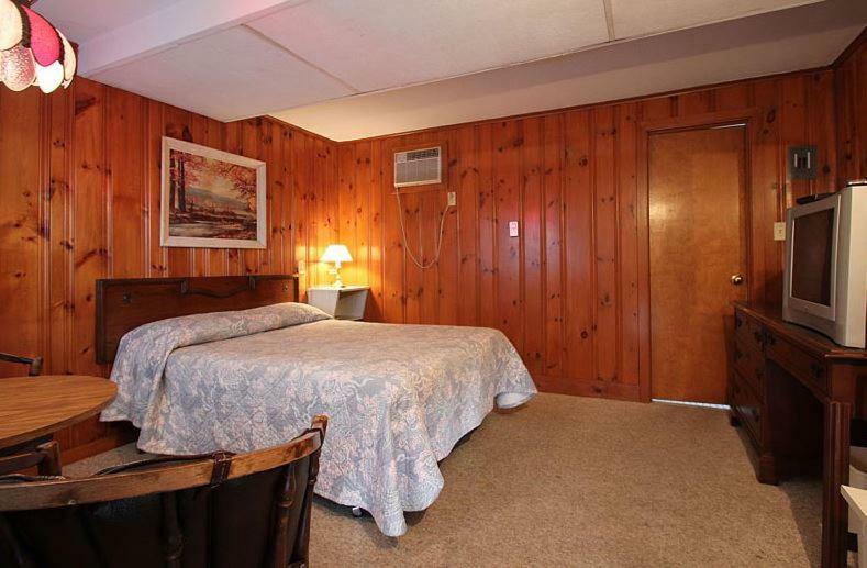 Dolphyn Motel ハンプトン エクステリア 写真